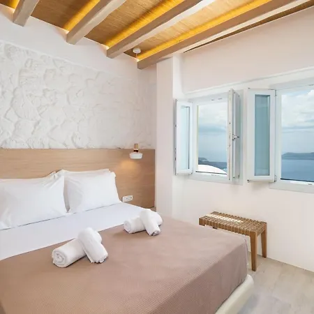 Airth Santorini Suites Apartment *