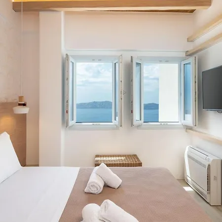 Airth Santorini Suites Apartment *