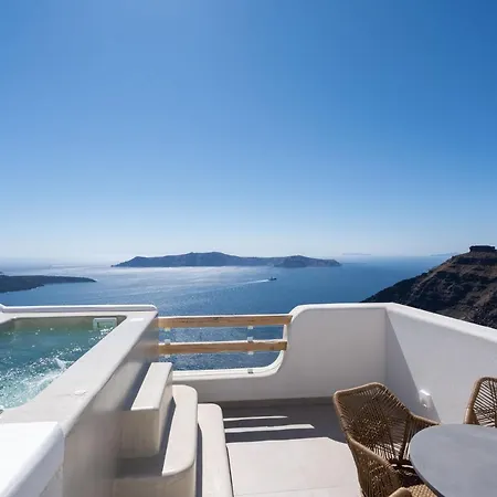 Airth Santorini Suites Firostefani