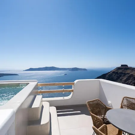 Airth Santorini Suites *